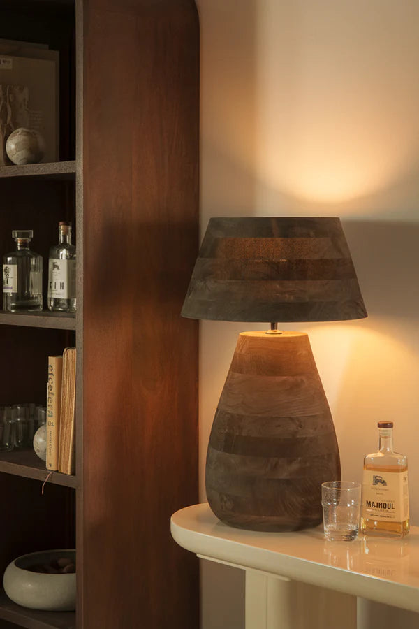 17032117410 - מנורה עץ לוסט וולנאט