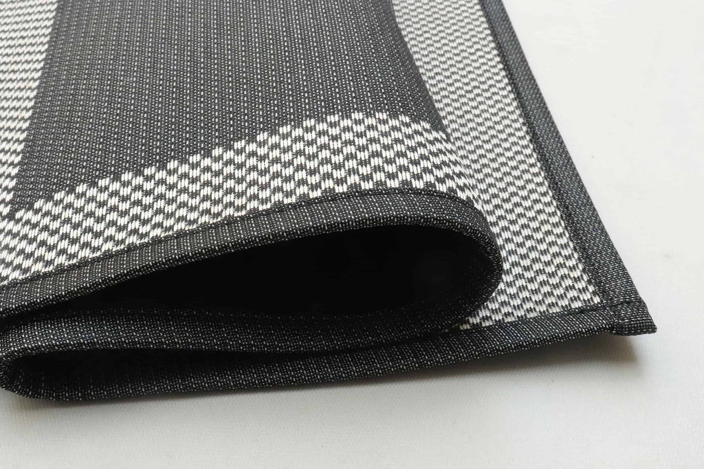 שטיח למטבח בטנה גומי שחור – קנקון