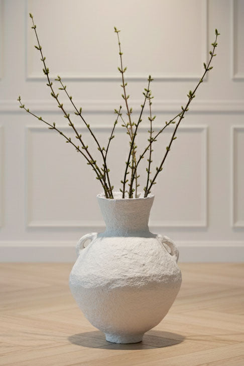 213688 אגרטל לבן PAPER MACHE