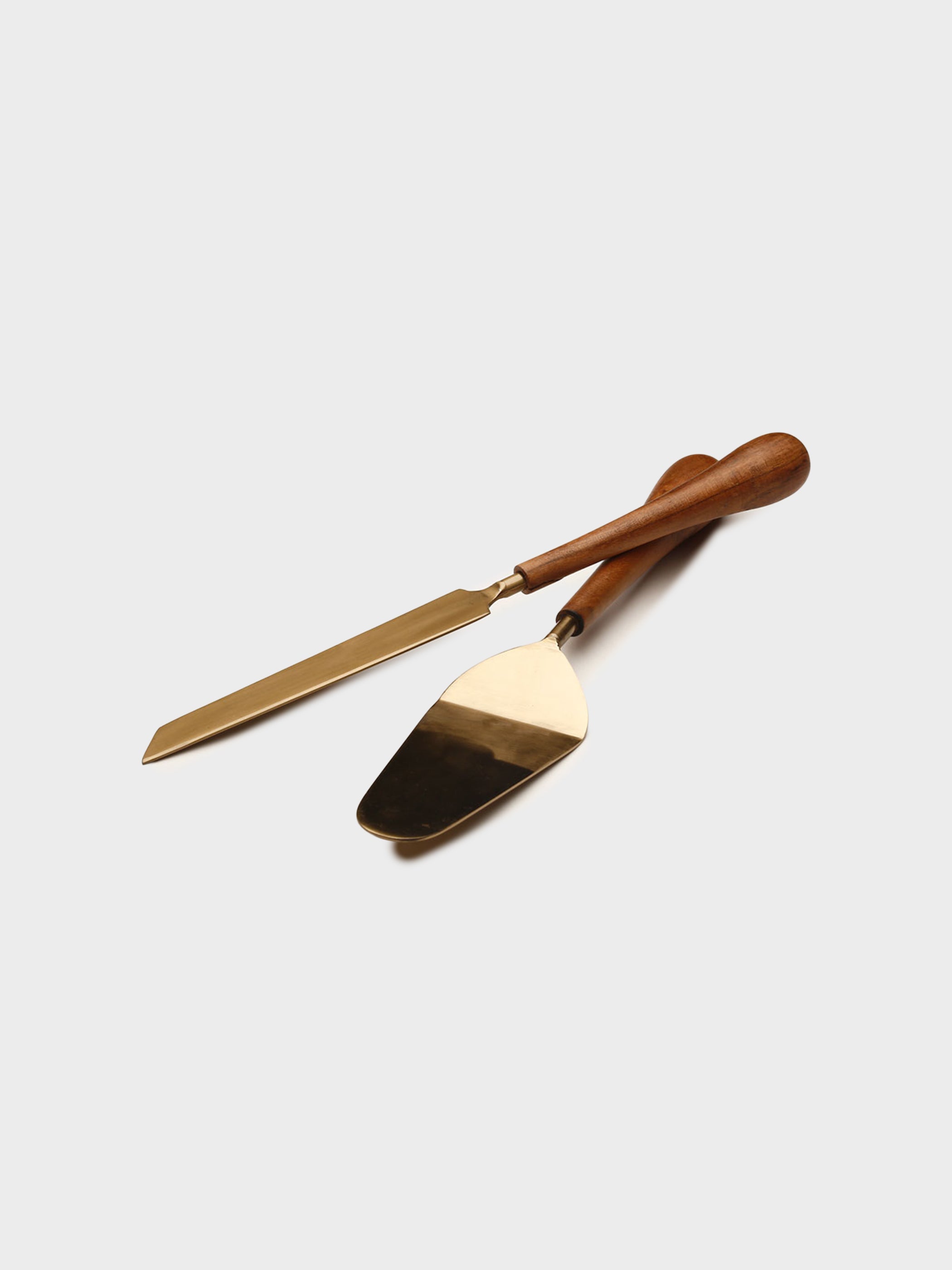 214328 כף לעוגה +סכין WOOD+GOLD