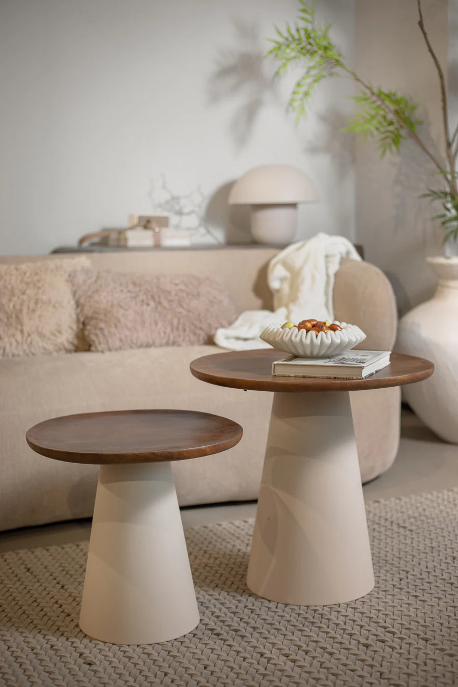 38616117555 - שולחן קוסמוס אייבורי בראון