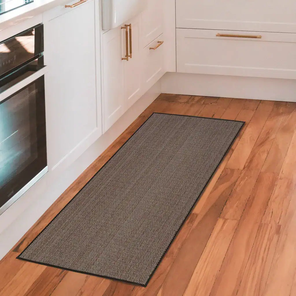 אלדו שטיח למטבח עם בטנה גומי – שחור